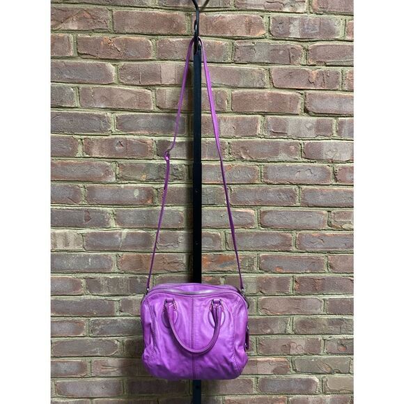 TOD’S Authentic Purple Double Zipper Leather Crossbody Shoulder Bag - Picture 4 of 11